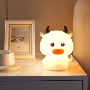 Cattle silicone patting lamp