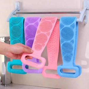 Silicone bath towel