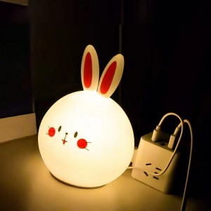 Rabbit silicone patting lamp