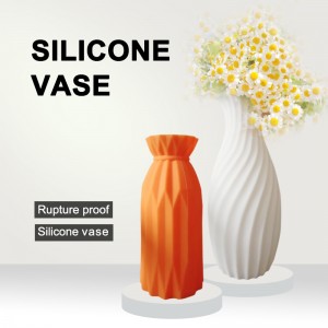 Silicone vase