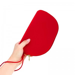 Portable zipper cosmetic storage bag