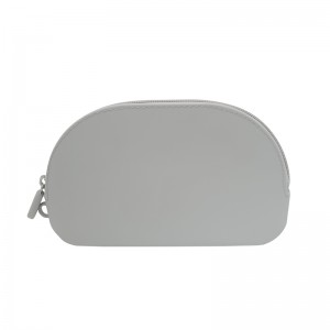 Portable zipper cosmetic handbag