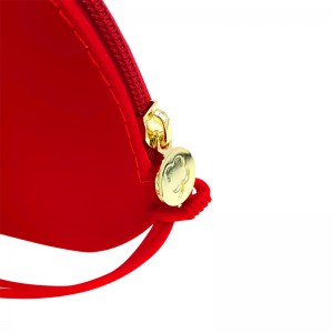 Portable zipper cosmetic storage bag