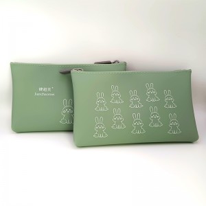 Portable waterproof silicone cosmetic bag