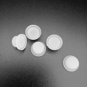 Silicone sealing plug