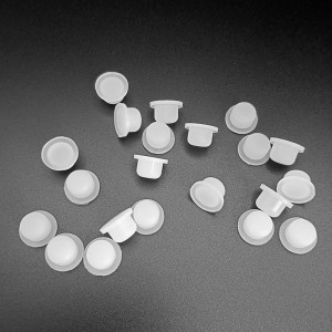 Silicone sealing plug