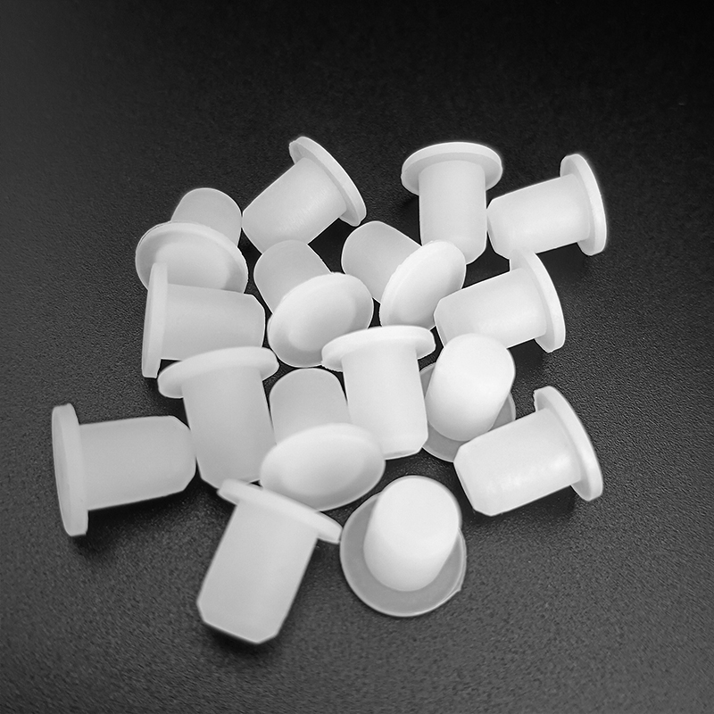 White circular dustproof silicone bottle stopper
